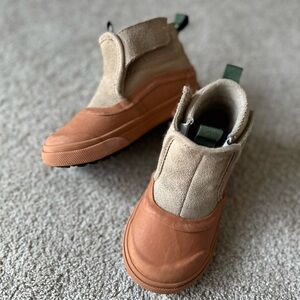 Vans Toddler Slip-On Hi Terrain V Shoe